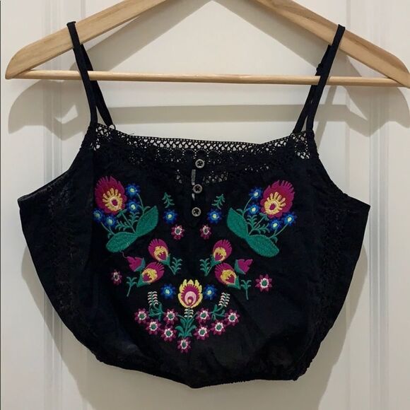 🌟 Forever 21 Crop Top - Size Small (NWOT) - Picture 1 of 3